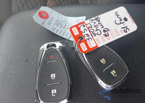 2021 Chevrolet Equinox Awd Lt from USA, damaged, VIN 2GNAXUEV3M6119371